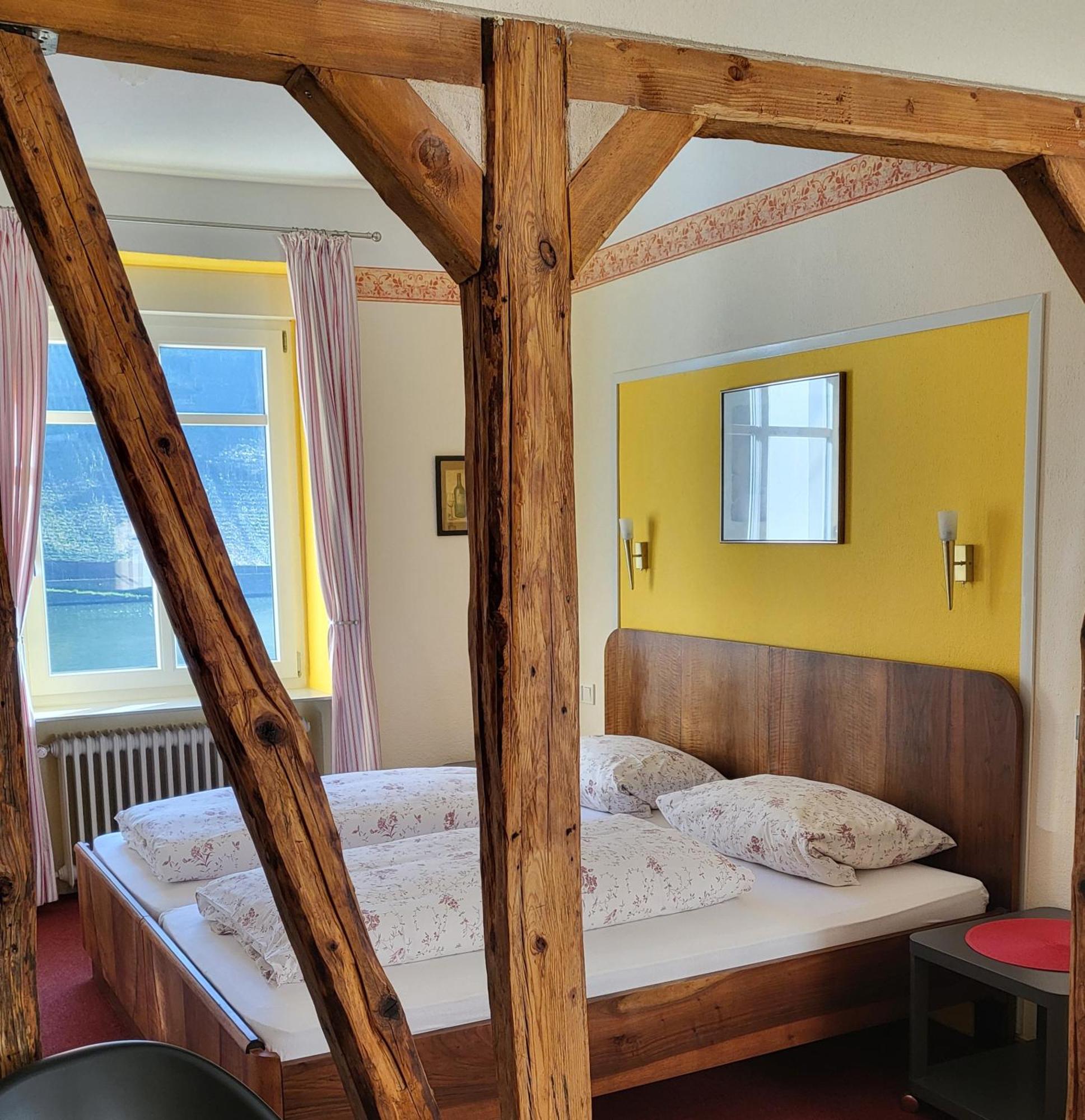 Mosel-Landhaus Am Moselufer B&B Briedern Exterior foto